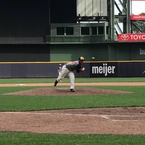 Meet your Posher, Lucas